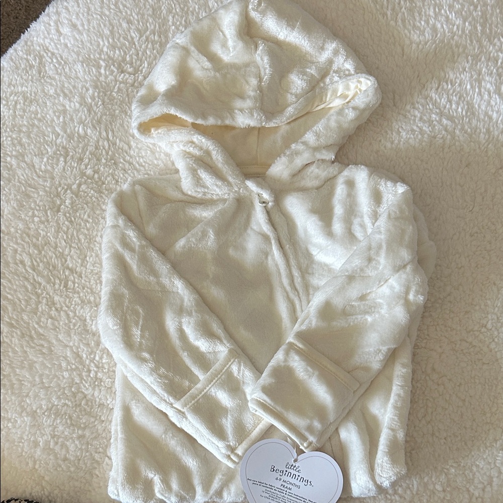 Little beginnings Cozy white Hooded onesie